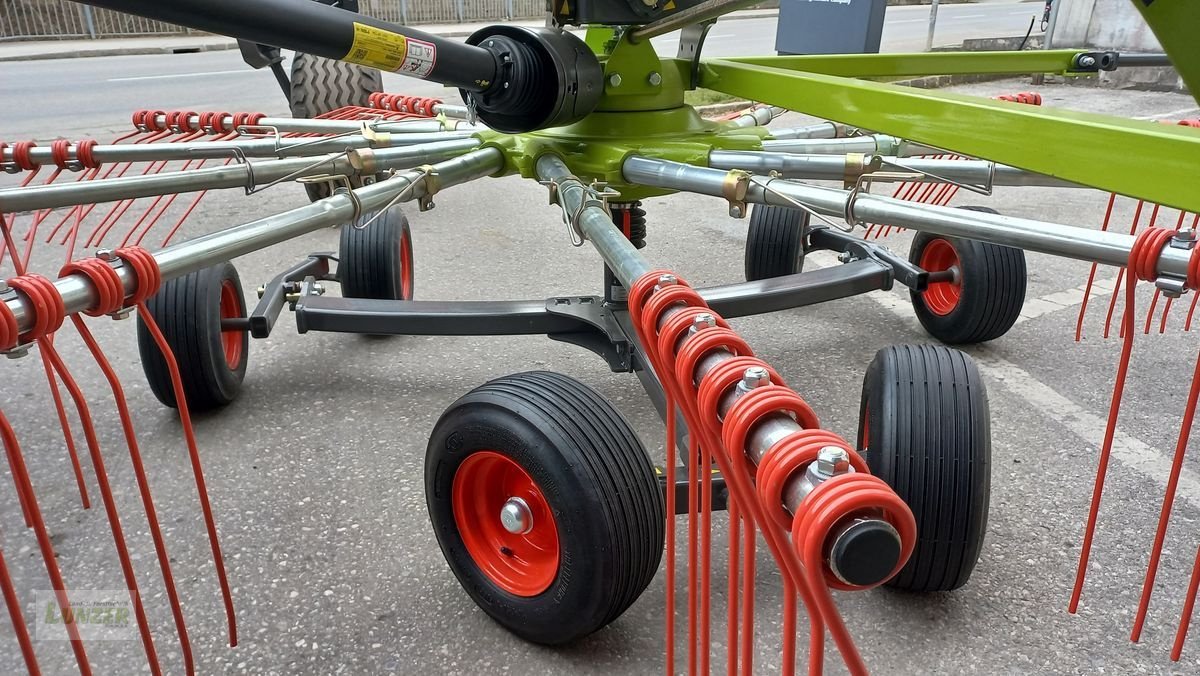 Schwader des Typs CLAAS Liner 2800 Trend, Neumaschine in Kaumberg (Bild 12)