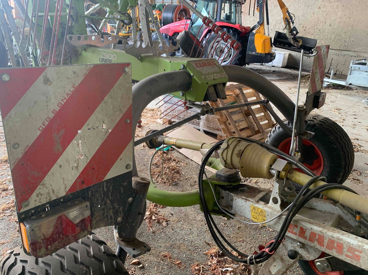 Schwader vrste CLAAS LINER 2900 BUSINESS, Gebrauchtmaschine v SAINT GAUDENS (Slika 5)