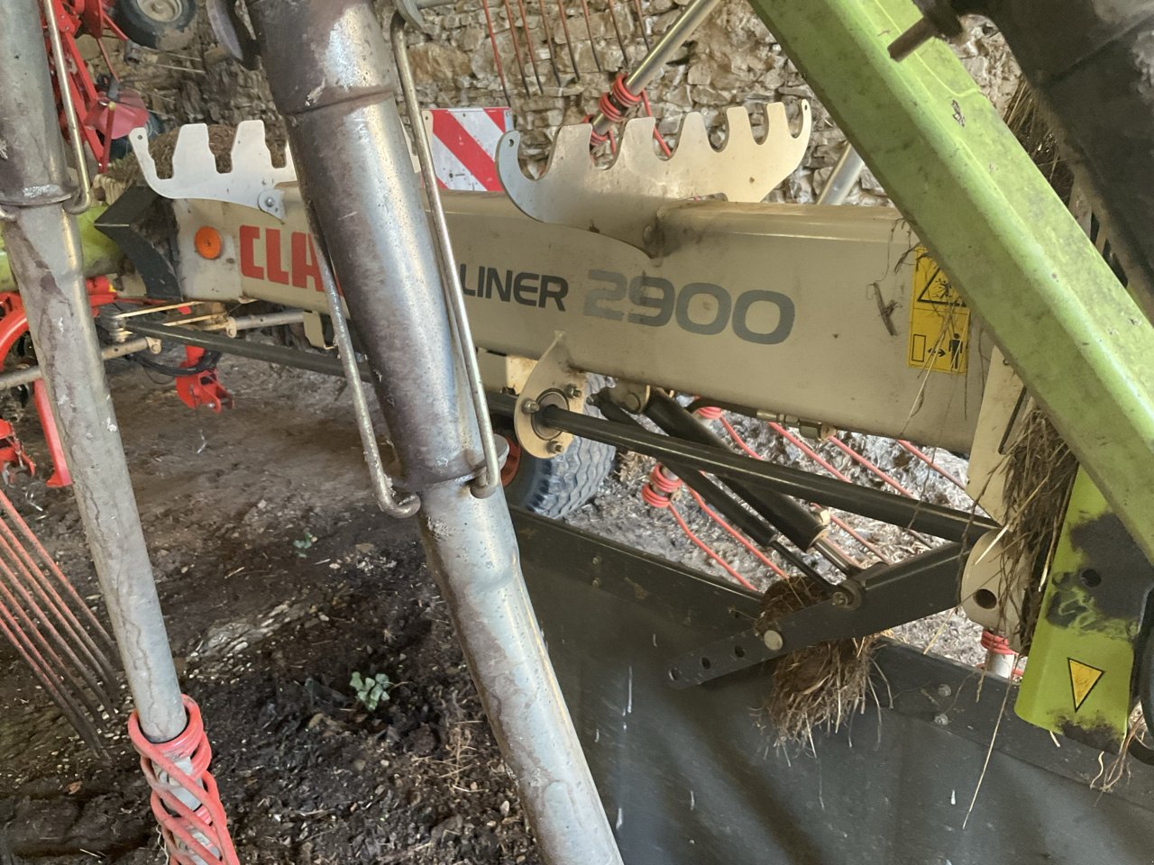 Schwader tipa CLAAS LINER 2900, Gebrauchtmaschine u MORLHON LE HAUT (Slika 7)