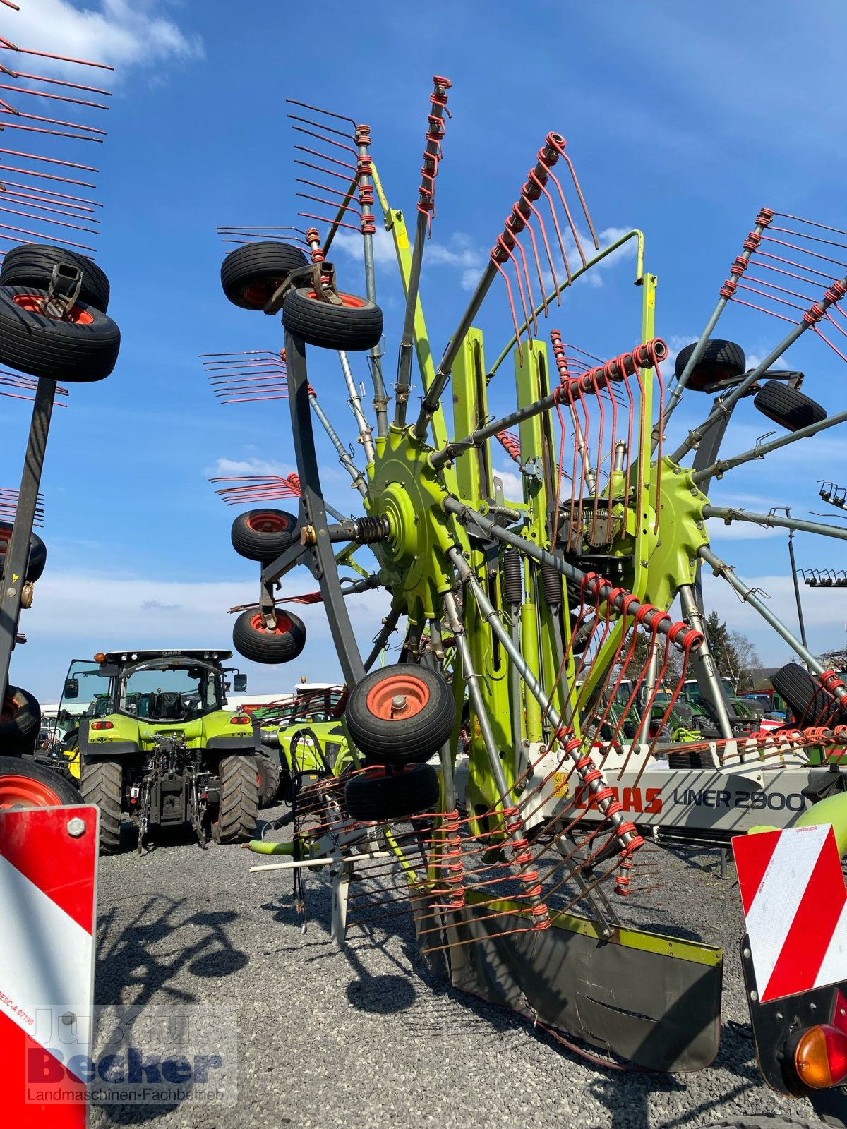 Schwader des Typs CLAAS Liner 2900, Gebrauchtmaschine in Weimar-Niederwalgern (Bild 6)