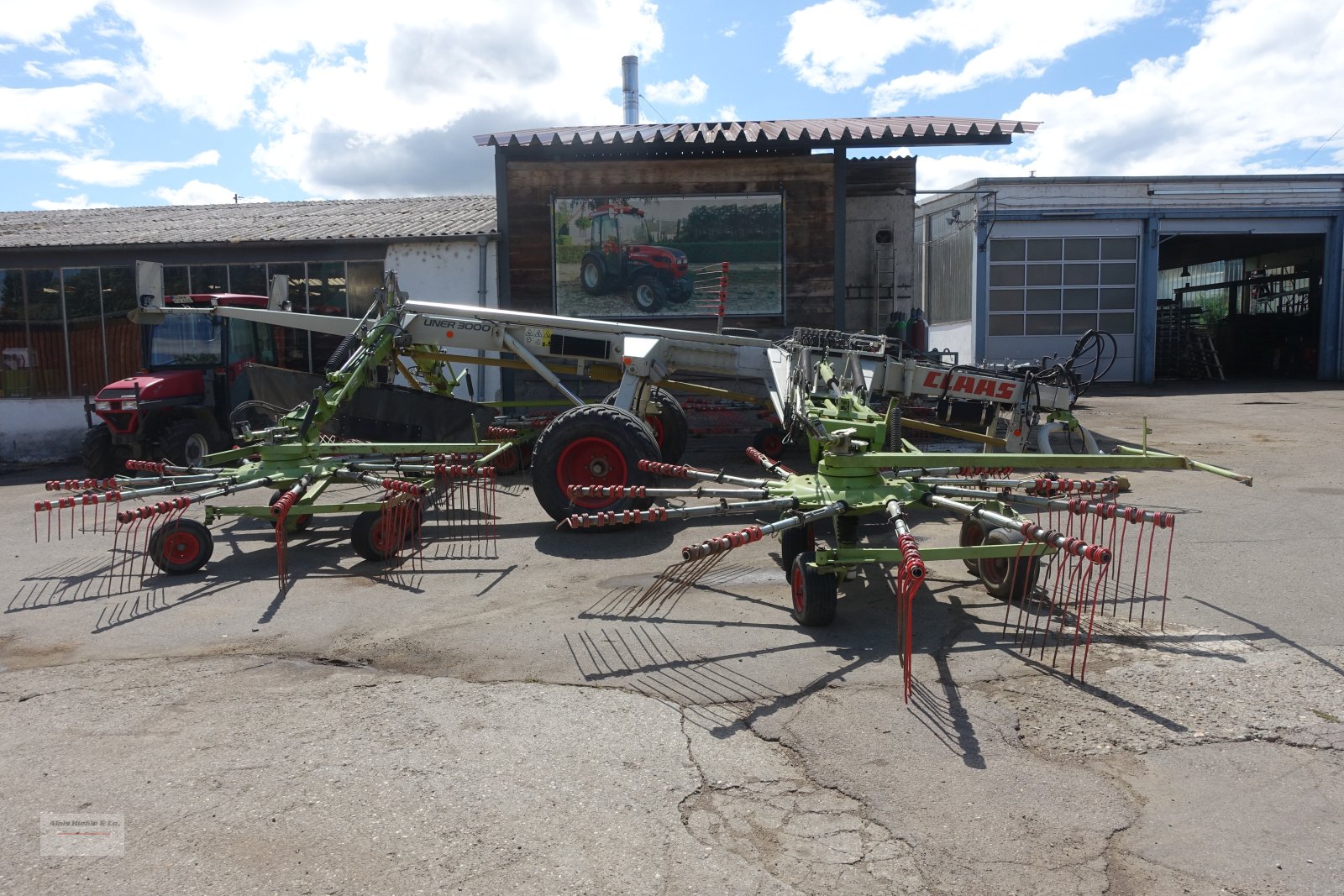 Schwader des Typs CLAAS Liner 3000 Comfort, Gebrauchtmaschine in Tapfheim (Bild 4)