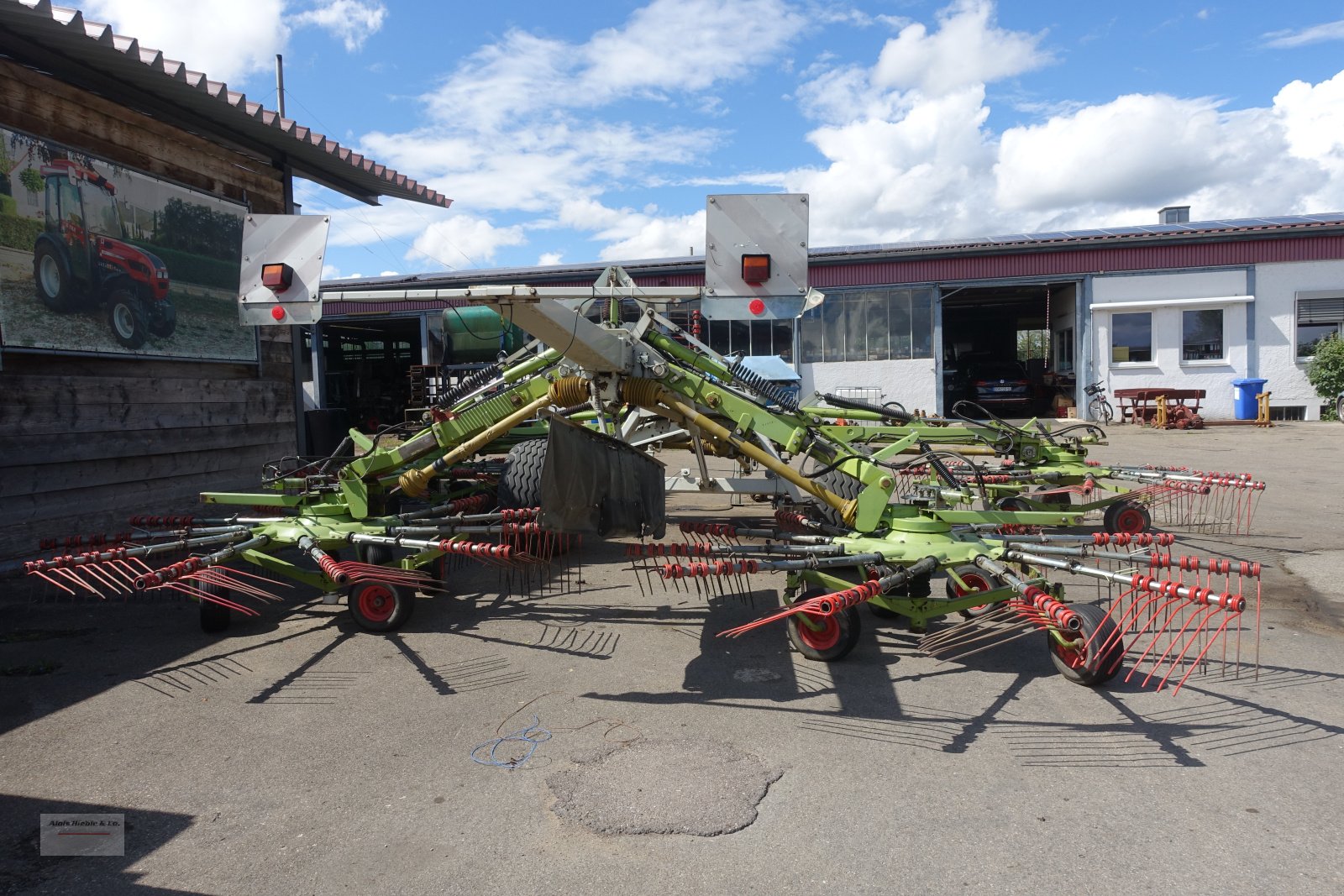 Schwader des Typs CLAAS Liner 3000 Comfort, Gebrauchtmaschine in Tapfheim (Bild 2)