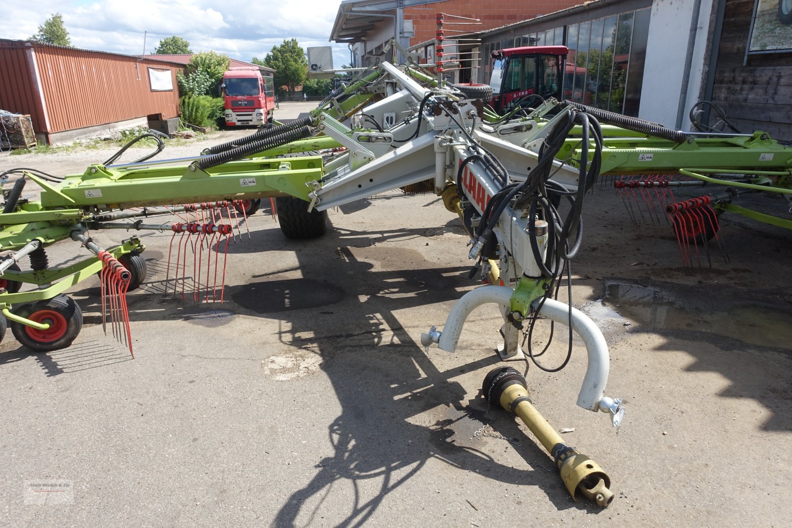 Schwader des Typs CLAAS Liner 3000 Comfort, Gebrauchtmaschine in Tapfheim (Bild 12)