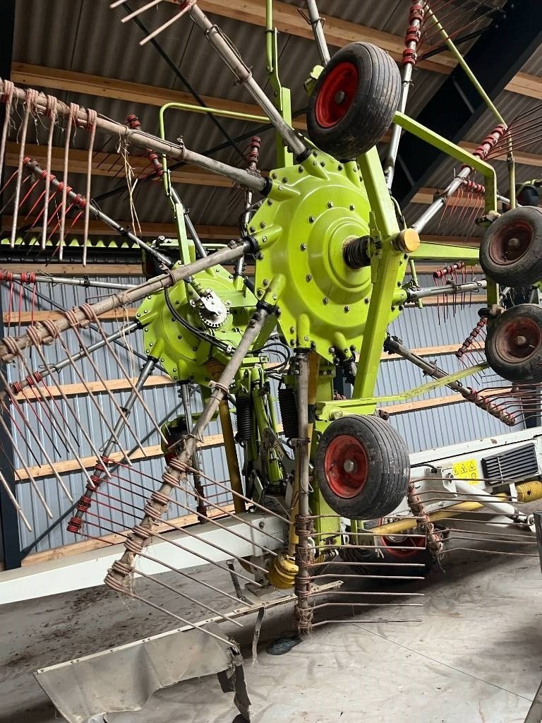 Schwader tipa CLAAS LINER 3000, Gebrauchtmaschine u Ringe (Slika 4)