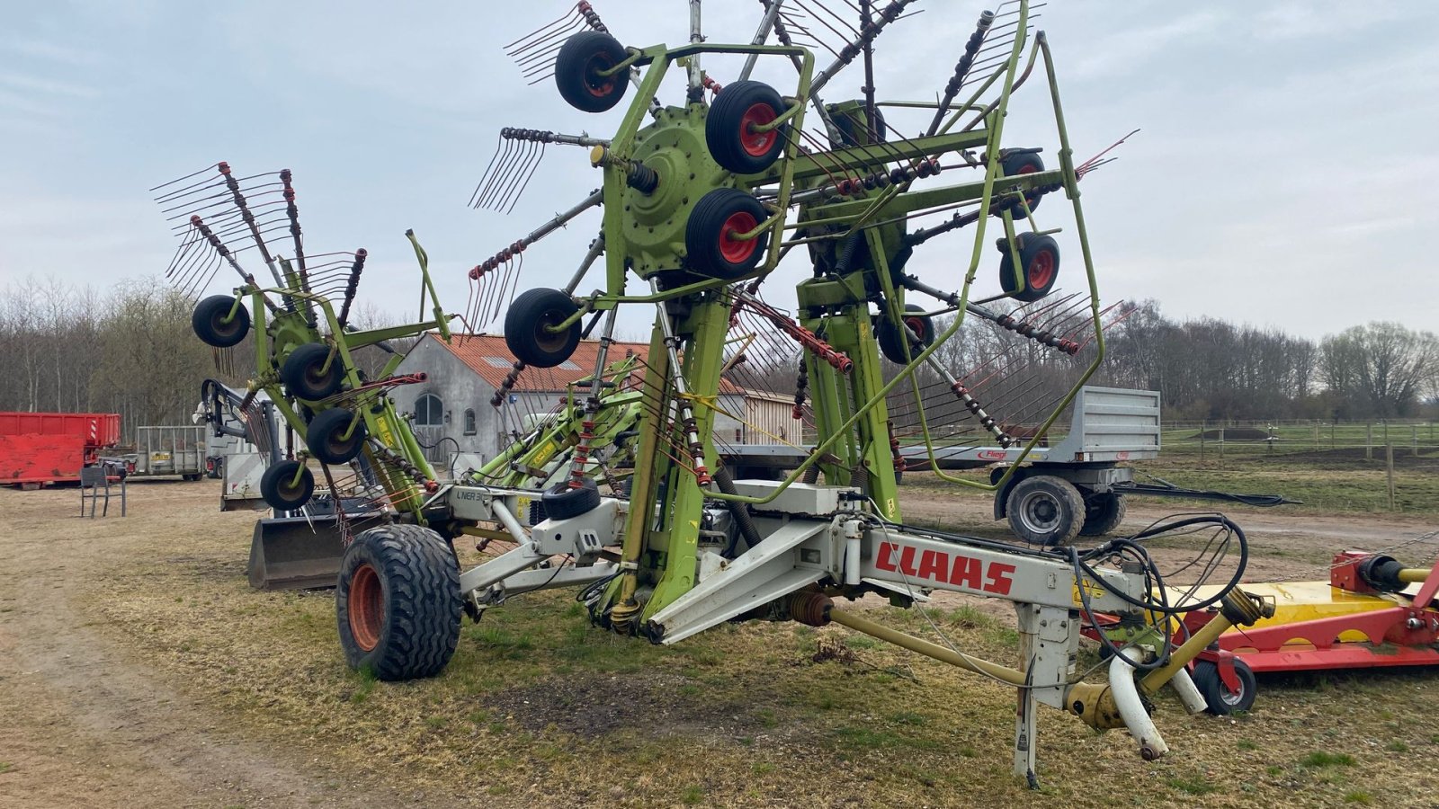 Schwader van het type CLAAS Liner 3000, Gebrauchtmaschine in Kastrup (Foto 1)