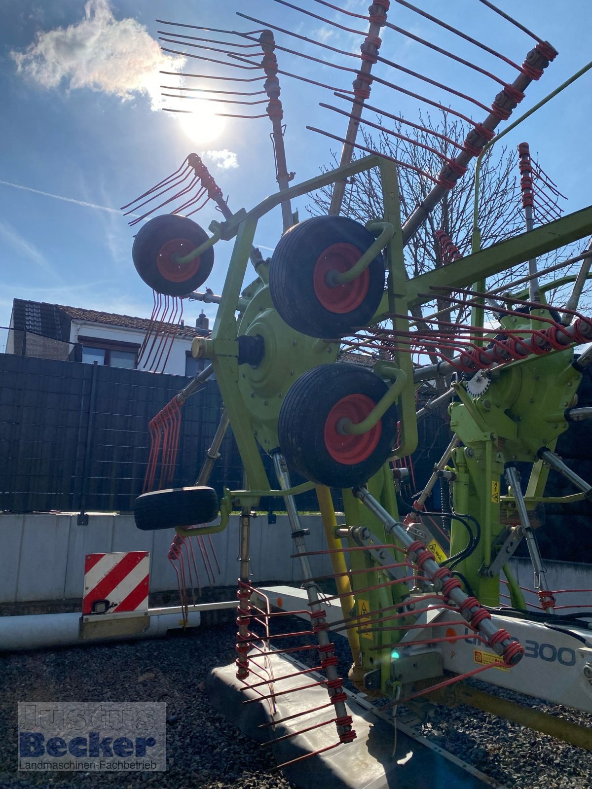 Schwader του τύπου CLAAS Liner 3000, Gebrauchtmaschine σε Weimar-Niederwalgern (Φωτογραφία 2)