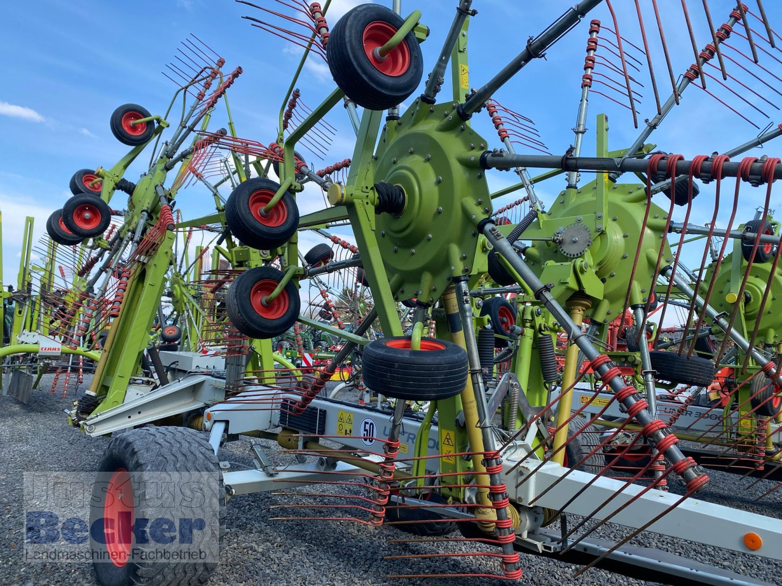 Schwader του τύπου CLAAS Liner 3000, Gebrauchtmaschine σε Weimar-Niederwalgern (Φωτογραφία 6)