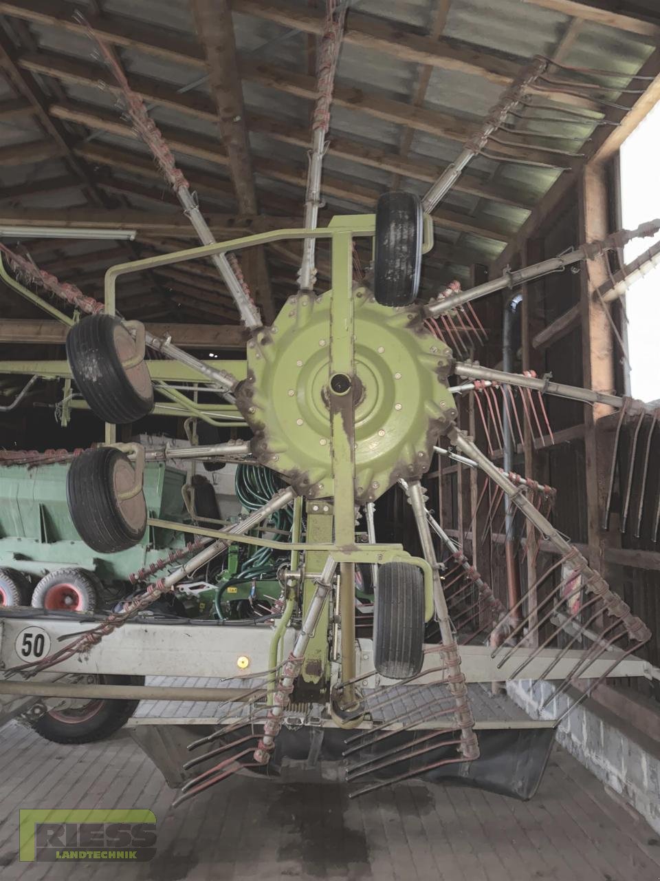 Schwader vrste CLAAS LINER 3000, Gebrauchtmaschine v Homberg/Ohm - Maulbach (Slika 4)