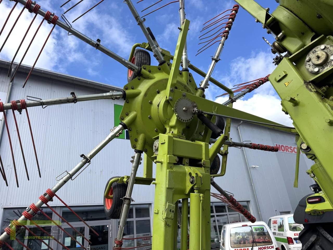 Schwader vrste CLAAS LINER 3000, Gebrauchtmaschine v Homberg/Ohm - Maulbach (Slika 15)