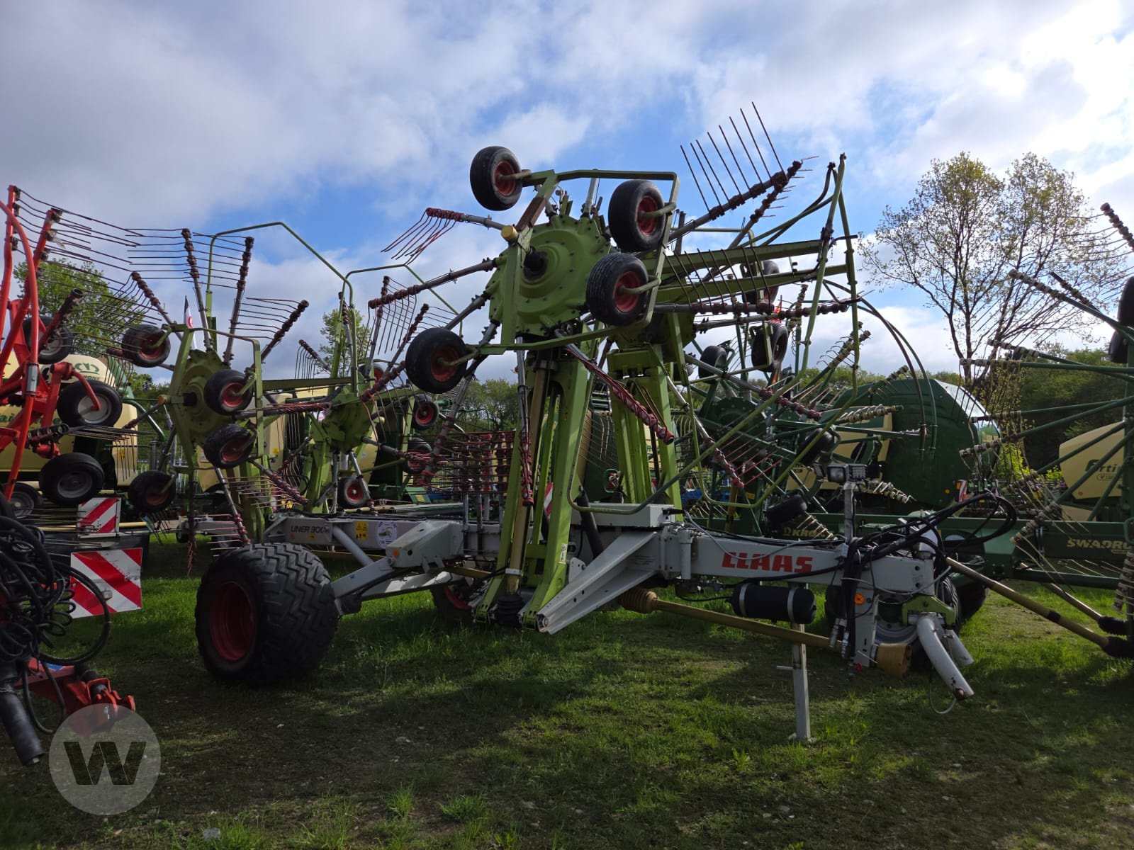 Schwader des Typs CLAAS Liner 3000, Gebrauchtmaschine in Börm (Bild 5)
