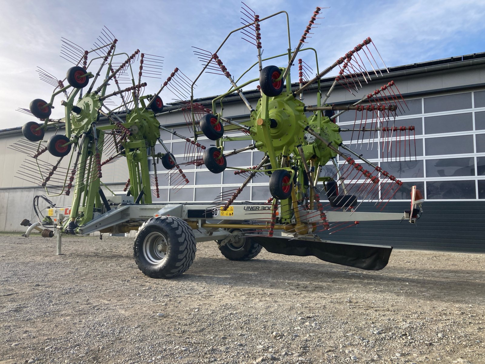 Schwader Türe ait CLAAS Liner 3000, Gebrauchtmaschine içinde Schemmerhofen (resim 3)