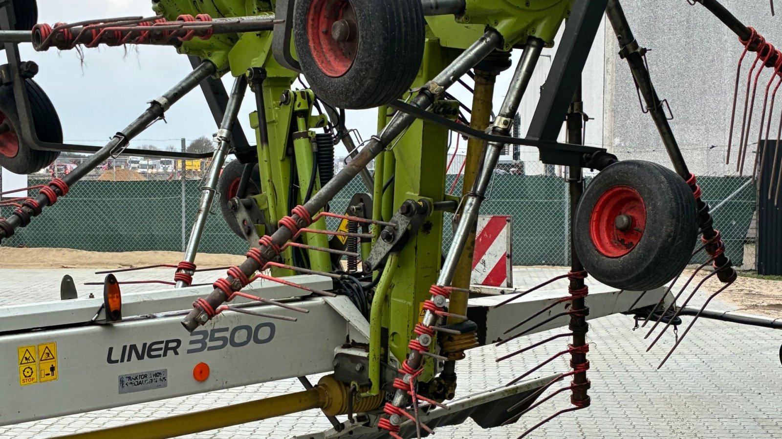 Schwader типа CLAAS Liner 3500 Liner 3500, Gebrauchtmaschine в Hedensted (Фотография 9)