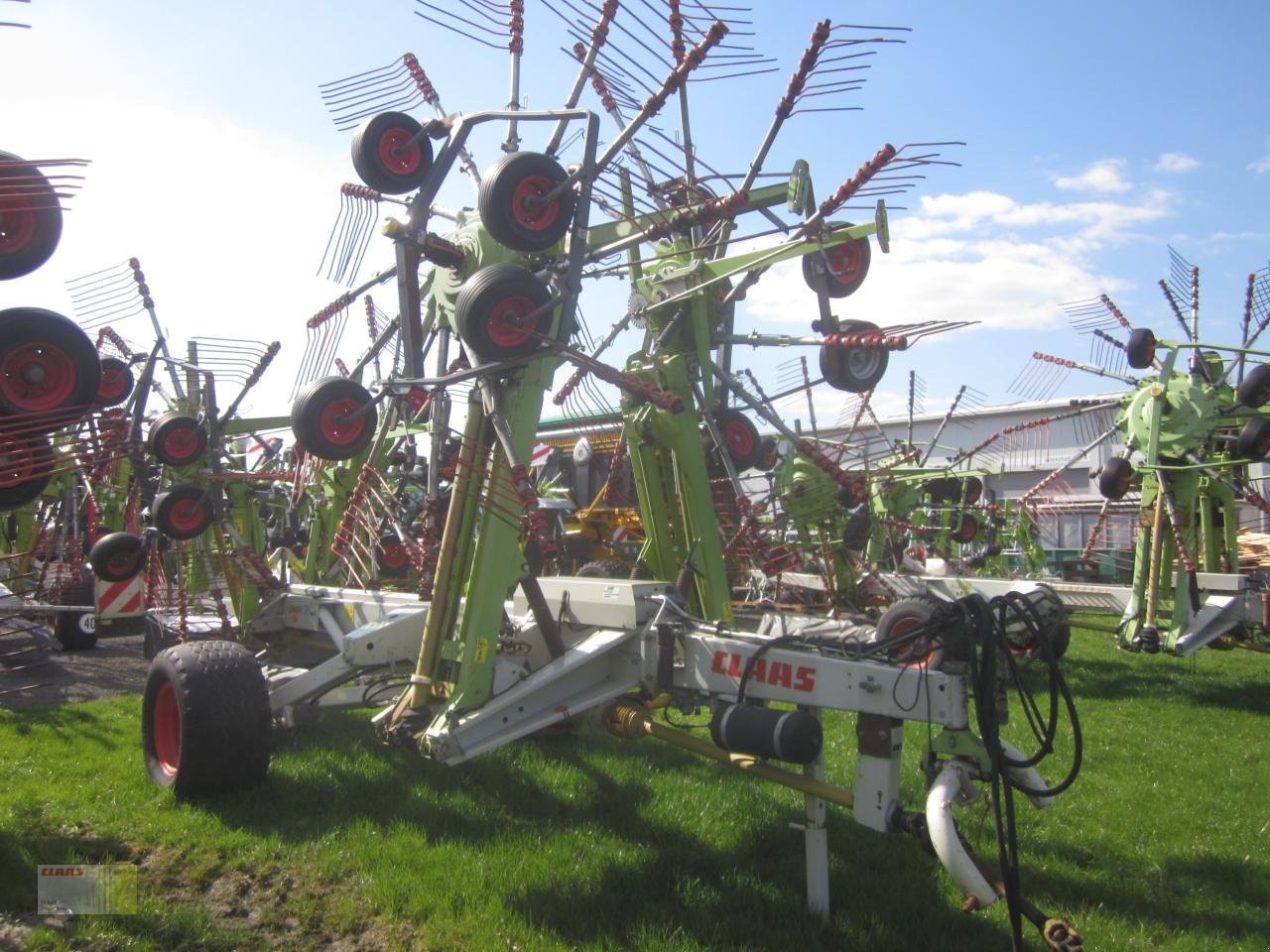 Schwader des Typs CLAAS LINER 3500, Gebrauchtmaschine in Westerstede (Bild 5)