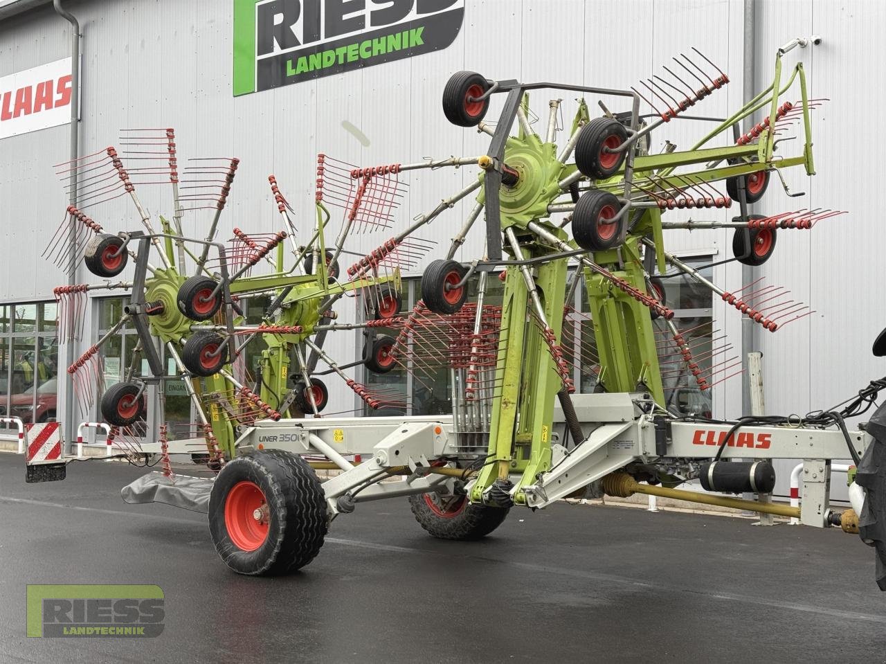 Schwader типа CLAAS LINER 3500, Gebrauchtmaschine в Homberg/Ohm - Maulbach (Фотография 1)