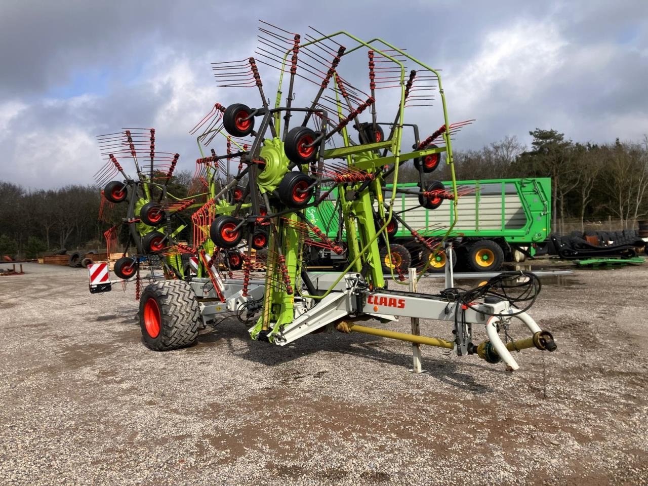 Schwader Türe ait CLAAS LINER 3600 COM., Gebrauchtmaschine içinde Tim (resim 2)