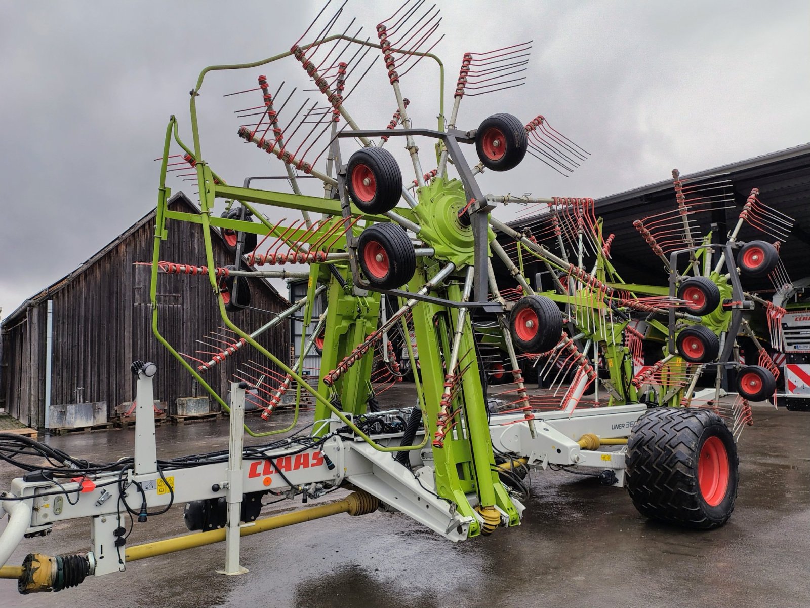 Schwader typu CLAAS Liner 3600 Comfort, Gebrauchtmaschine v Leutershausen (Obrázek 2)