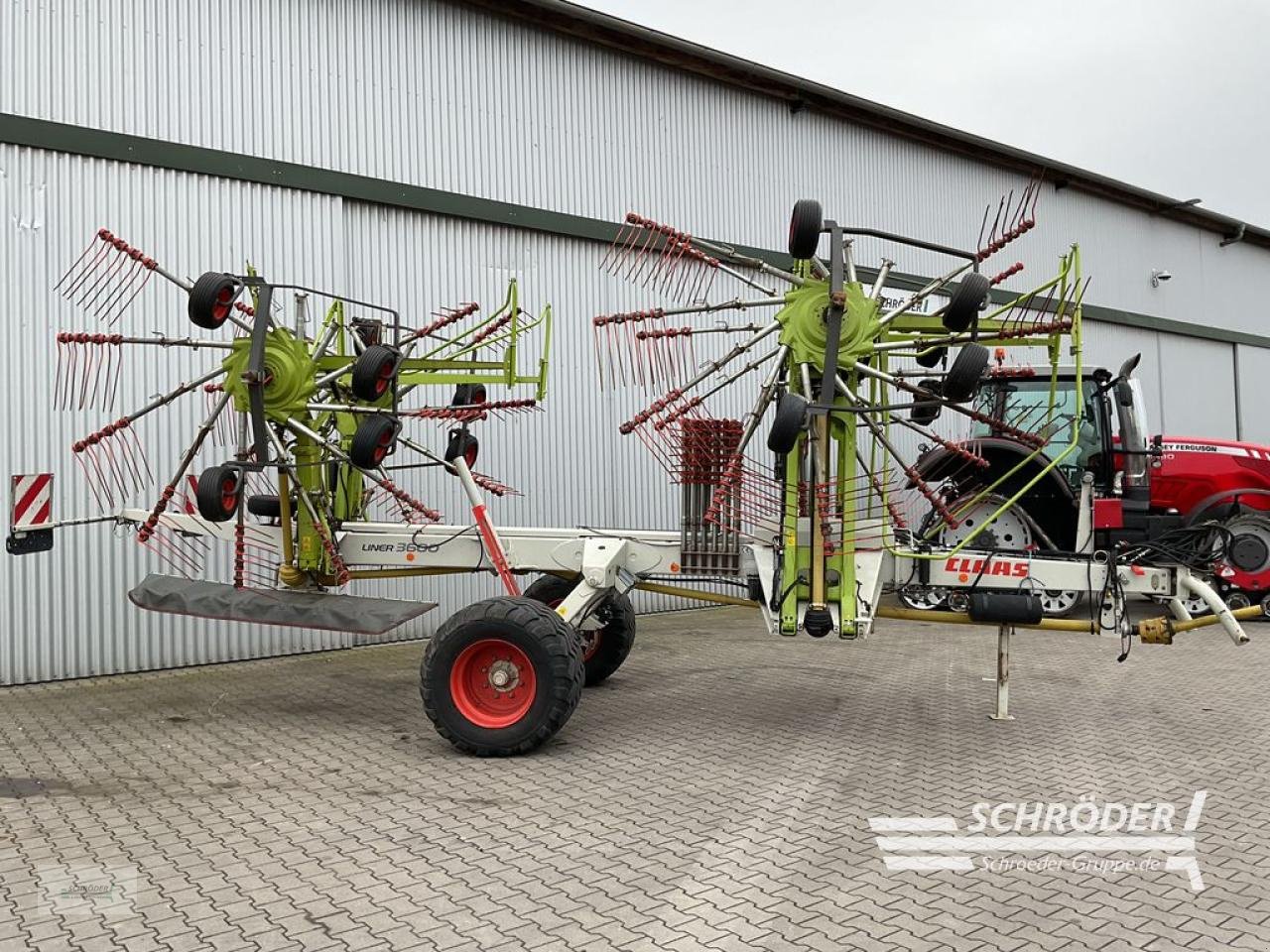 Schwader типа CLAAS LINER 3600, Gebrauchtmaschine в Wildeshausen (Фотография 2)