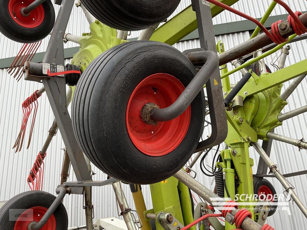 Schwader типа CLAAS LINER 3600, Gebrauchtmaschine в Wildeshausen (Фотография 16)