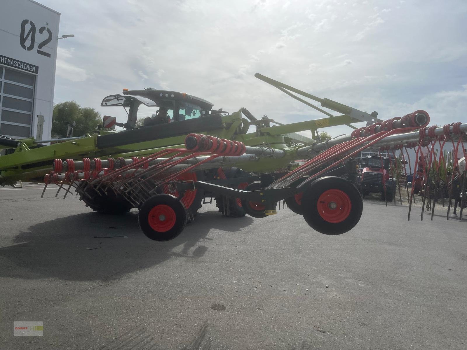 Schwader des Typs CLAAS Liner 3600, Gebrauchtmaschine in Oberessendorf-Eberhardzell (Bild 16)