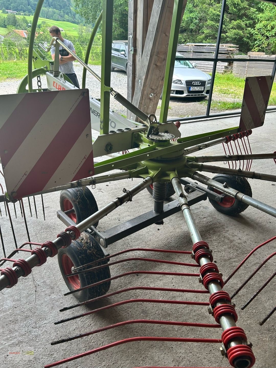 Schwader des Typs CLAAS Liner 370 TA, Gebrauchtmaschine in Erkheim (Bild 11)