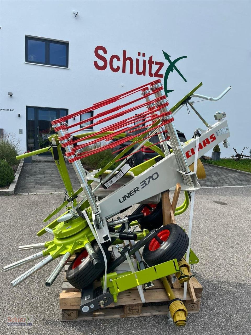 Schwader of the type CLAAS Liner 370 Tandem / NEU und UNBENUTZT / Baujahr 202, Gebrauchtmaschine in Schierling (Picture 1)