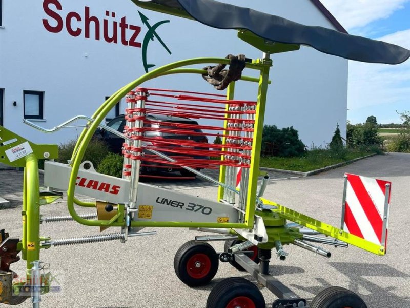Schwader des Typs CLAAS Liner 370 Tandem / NEU, Gebrauchtmaschine in Schierling (Bild 1)