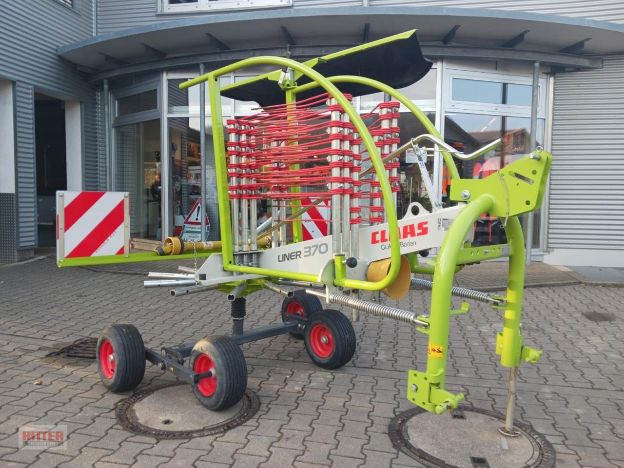 Schwader типа CLAAS Liner 370 Tandem, Gebrauchtmaschine в Zell a. H. (Фотография 2)