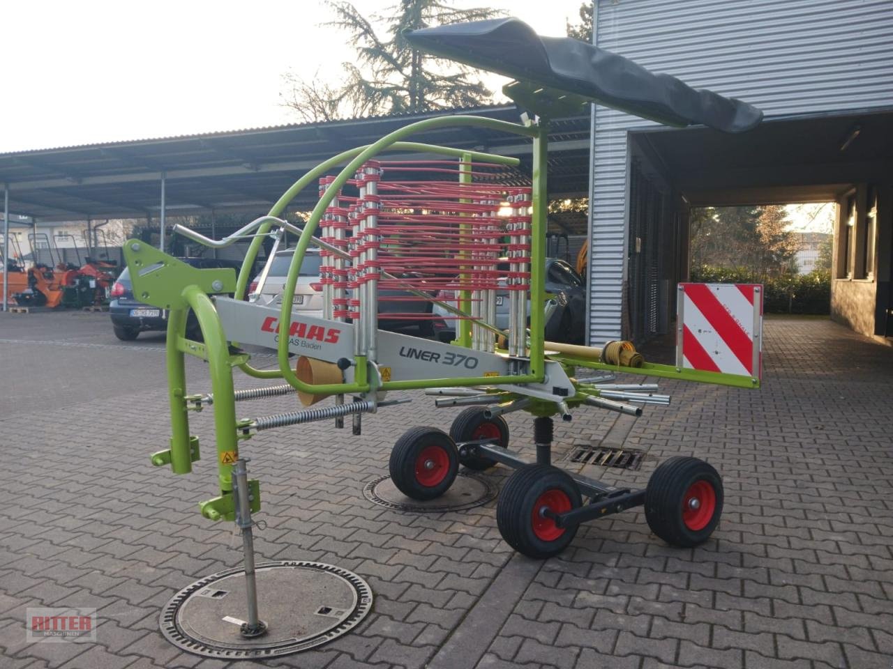 Schwader типа CLAAS Liner 370 Tandem, Gebrauchtmaschine в Zell a. H. (Фотография 4)