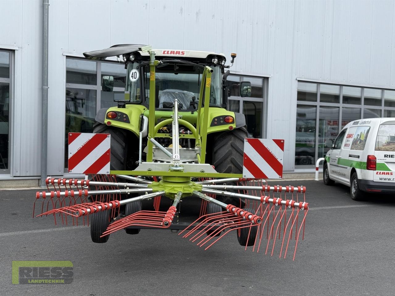 Schwader del tipo CLAAS LINER 370 Tandem, Neumaschine In Homberg/Ohm - Maulbach (Immagine 3)