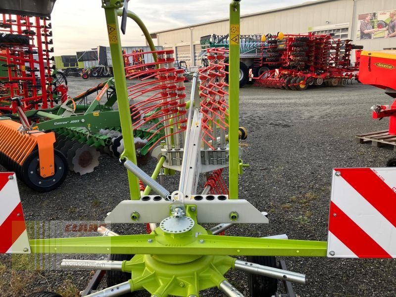 Schwader des Typs CLAAS LINER 370 TANDEM, Neumaschine in Hollfeld (Bild 7)