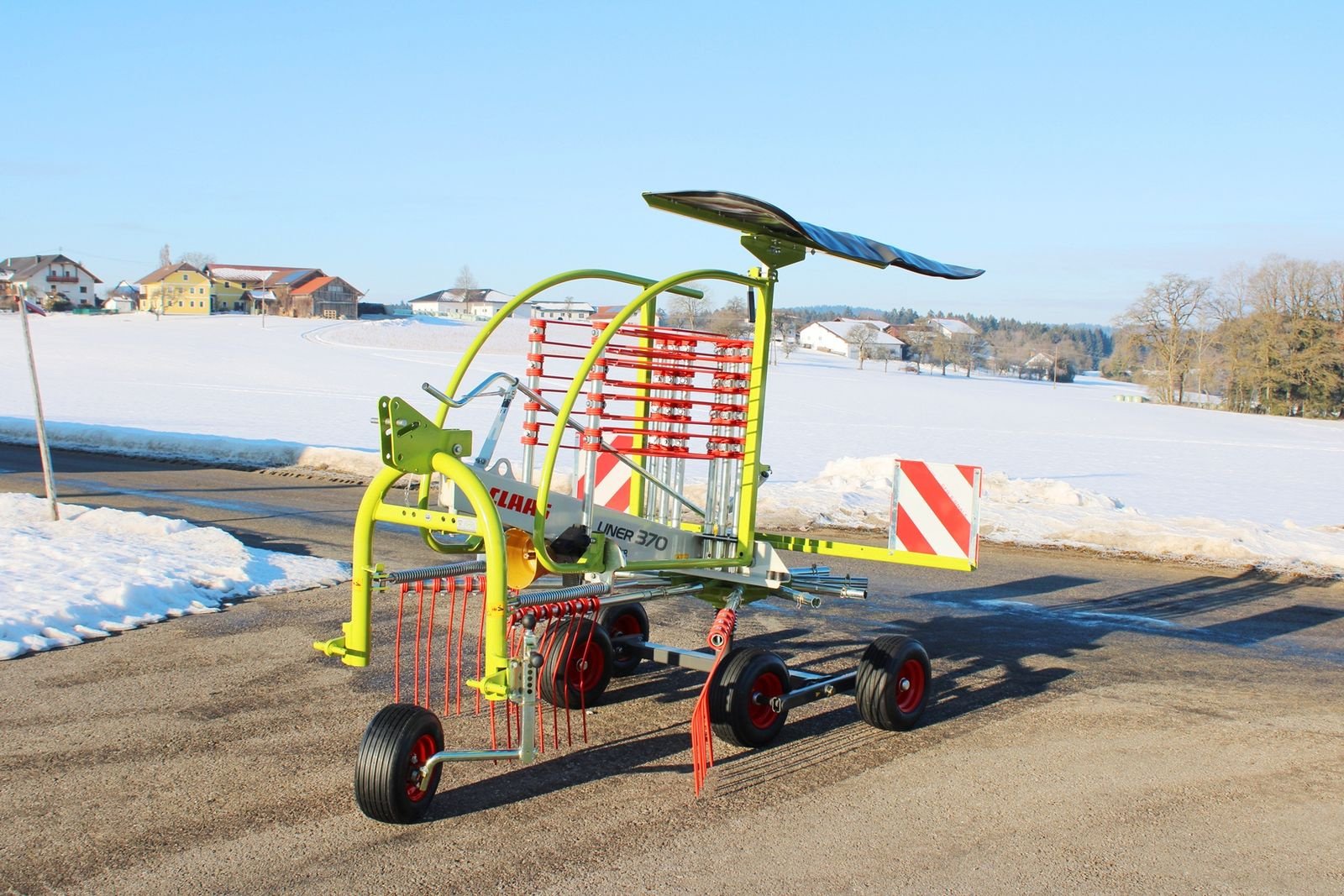 Schwader typu CLAAS LINER 370, Neumaschine v Neukirchen am Walde  (Obrázek 2)
