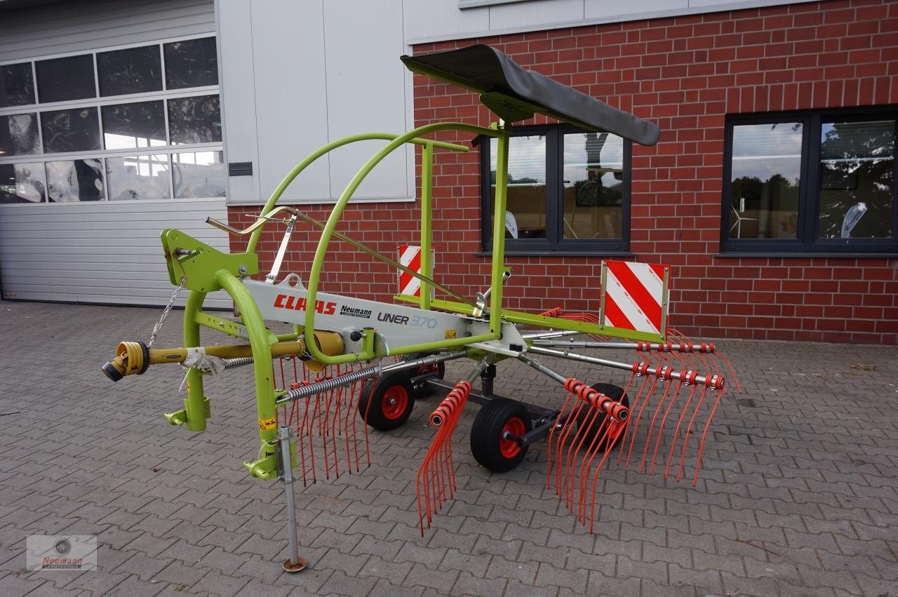 Schwader des Typs CLAAS Liner 370, Gebrauchtmaschine in Barßel (Bild 1)