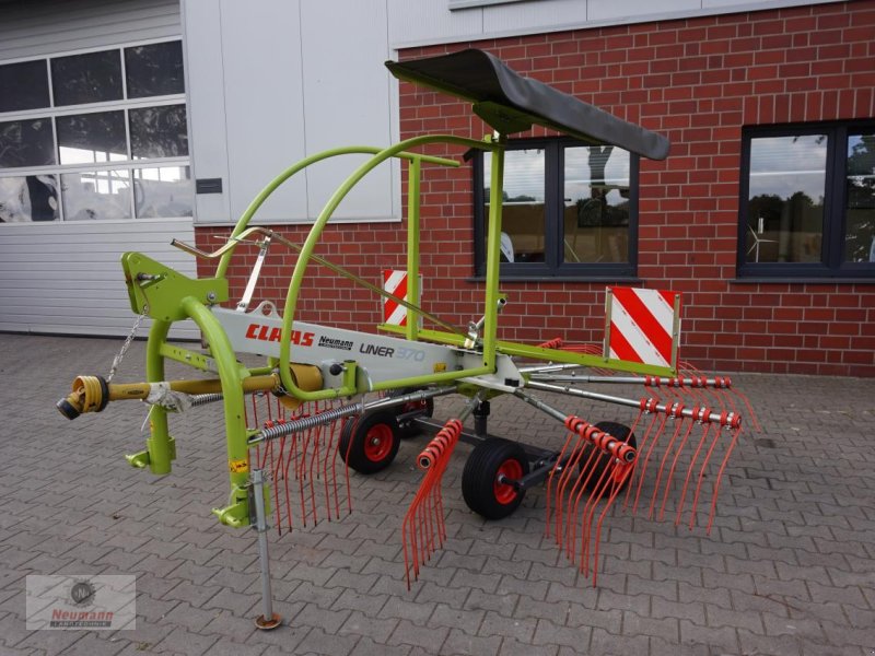 Schwader des Typs CLAAS Liner 370, Gebrauchtmaschine in Barßel (Bild 1)