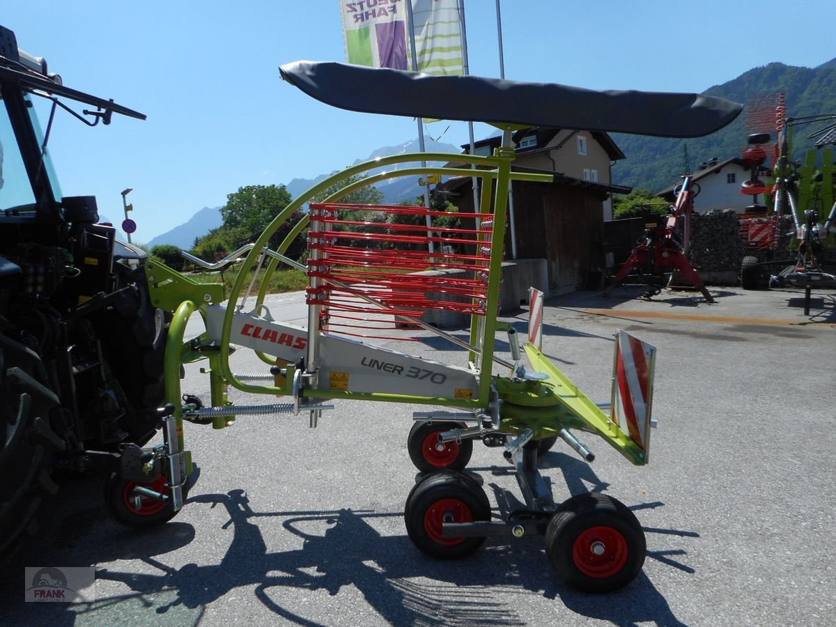 Schwader van het type CLAAS Liner 370, Neumaschine in Bad Vigaun (Foto 2)