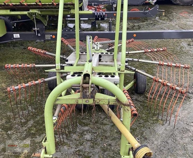 Schwader des Typs CLAAS Liner 390 S, Gebrauchtmaschine in Schwülper (Bild 1)