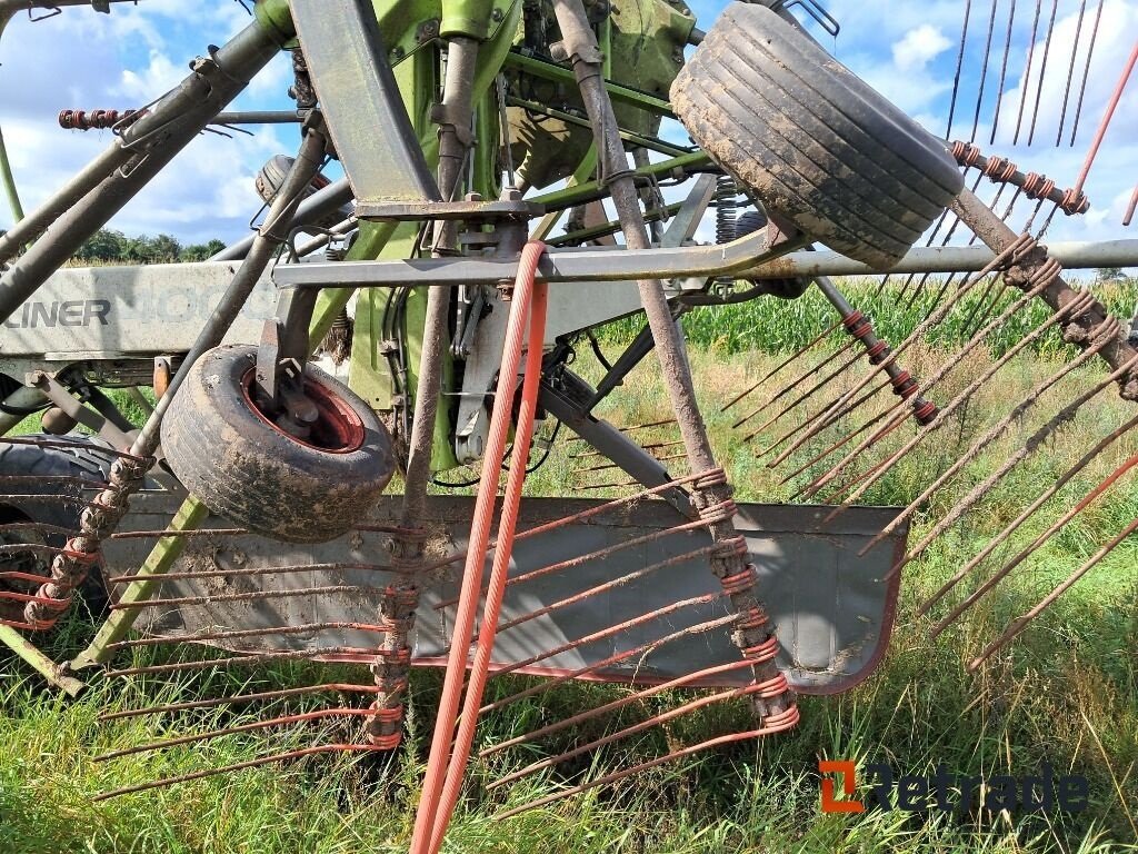 Schwader des Typs CLAAS liner 4000 G05, Gebrauchtmaschine in Rødovre (Bild 4)
