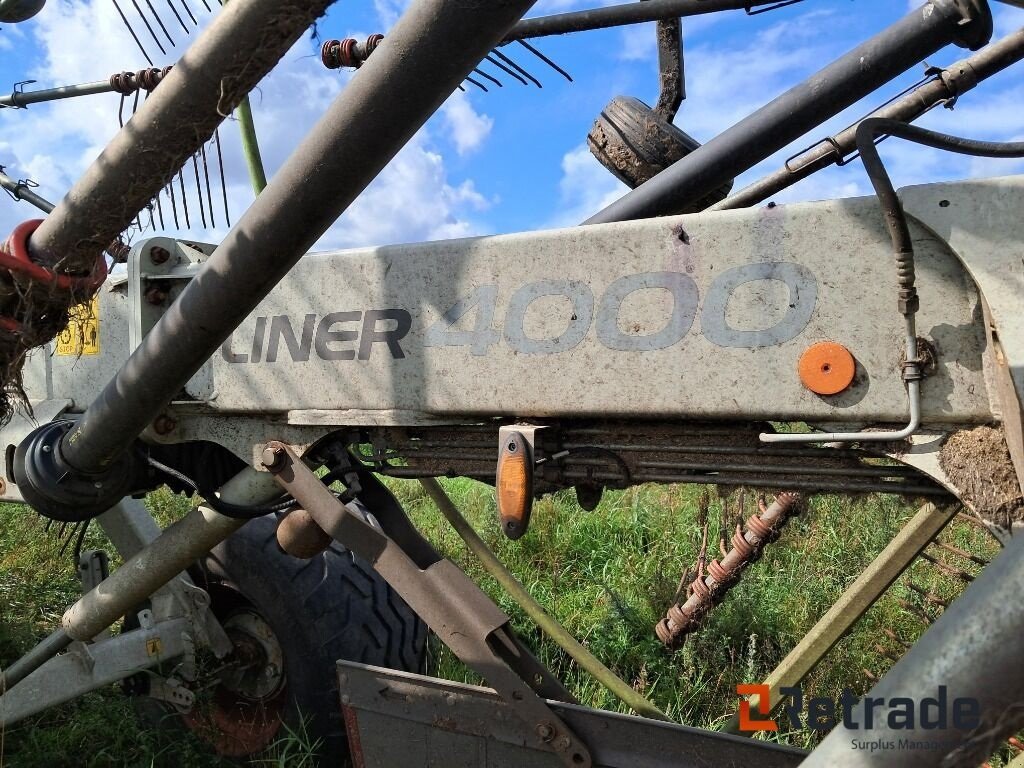 Schwader des Typs CLAAS liner 4000 G05, Gebrauchtmaschine in Rødovre (Bild 5)