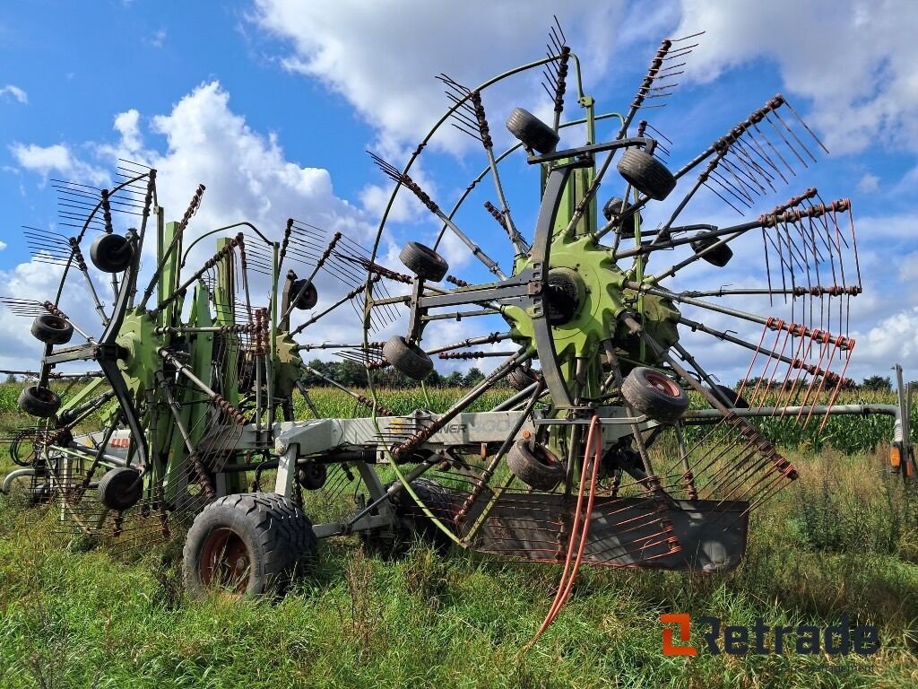 Schwader des Typs CLAAS liner 4000 G05, Gebrauchtmaschine in Rødovre (Bild 3)