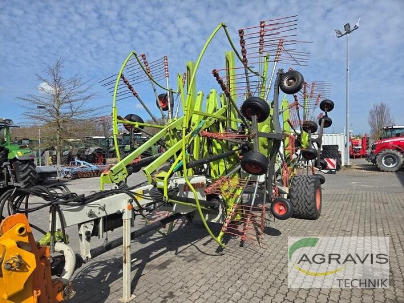Schwader del tipo CLAAS LINER 4000, Neumaschine en Calbe / Saale (Imagen 1)