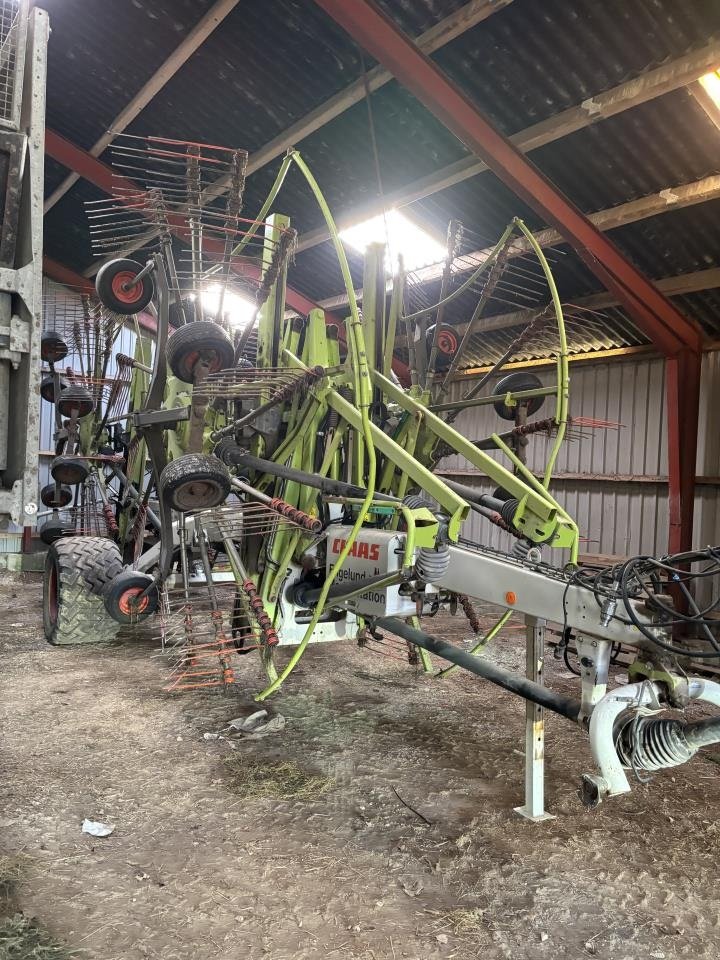 Schwader des Typs CLAAS LINER 4000, Gebrauchtmaschine in Skjern (Bild 4)