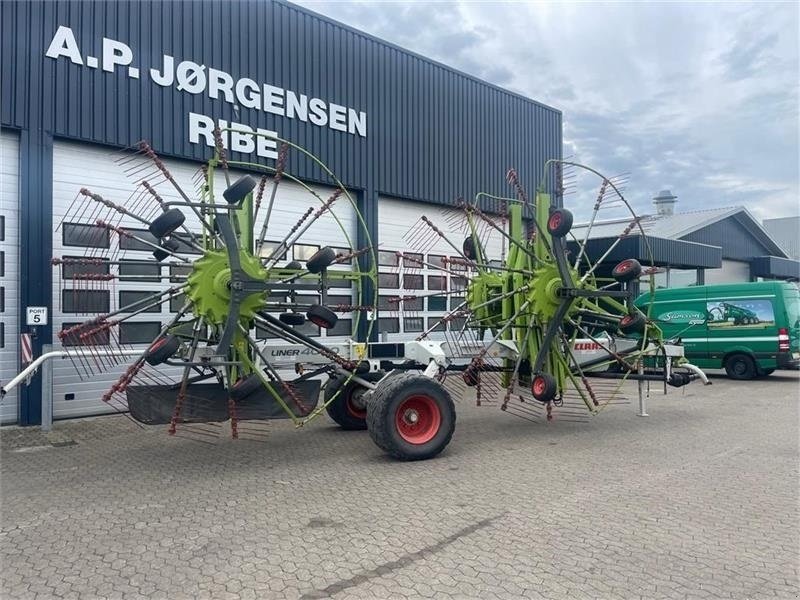 Schwader des Typs CLAAS LINER 4000HHV, Gebrauchtmaschine in Ribe (Bild 11)