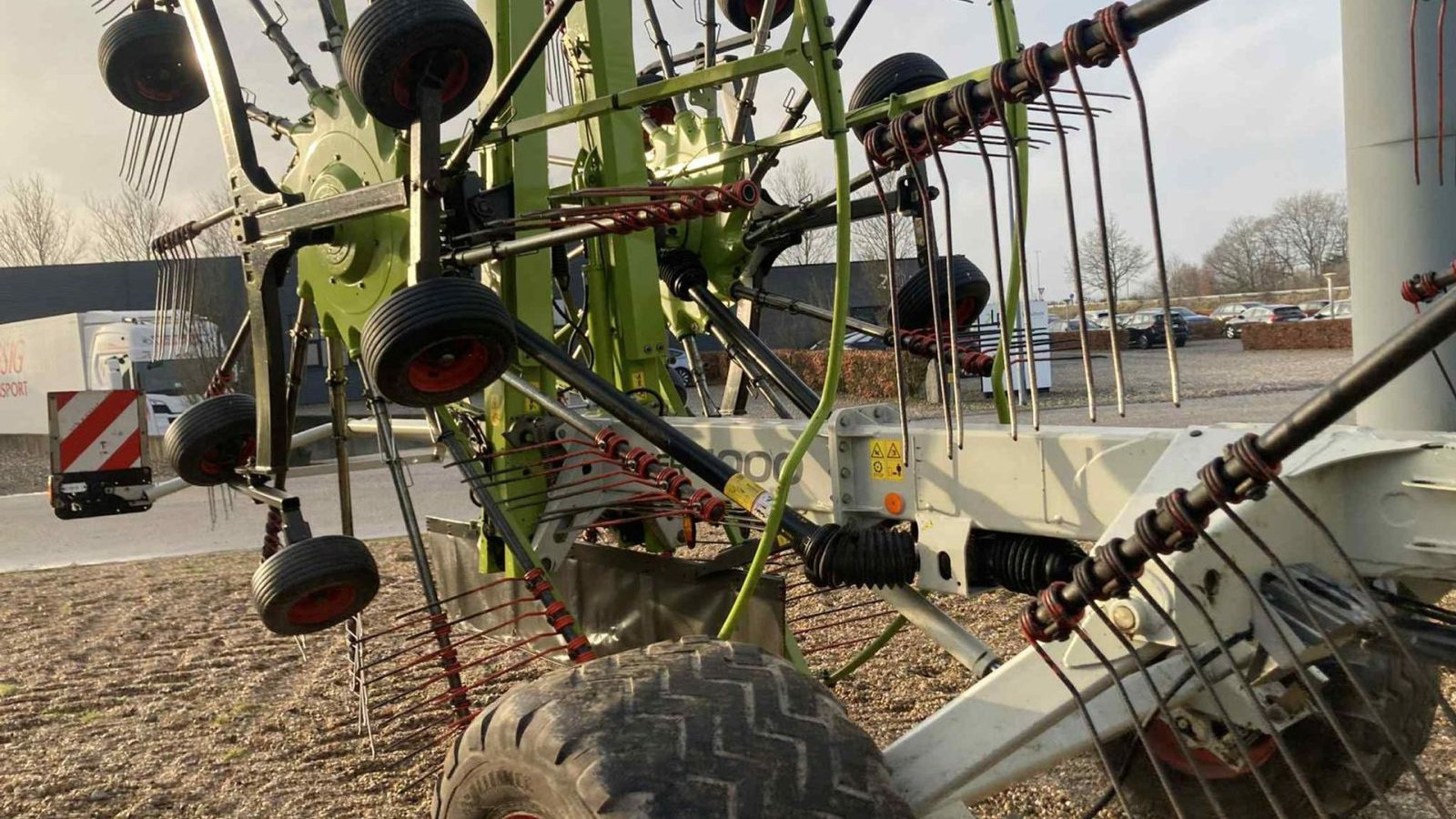 Schwader of the type CLAAS LINER 4000HHV, Gebrauchtmaschine in Aulum (Picture 11)