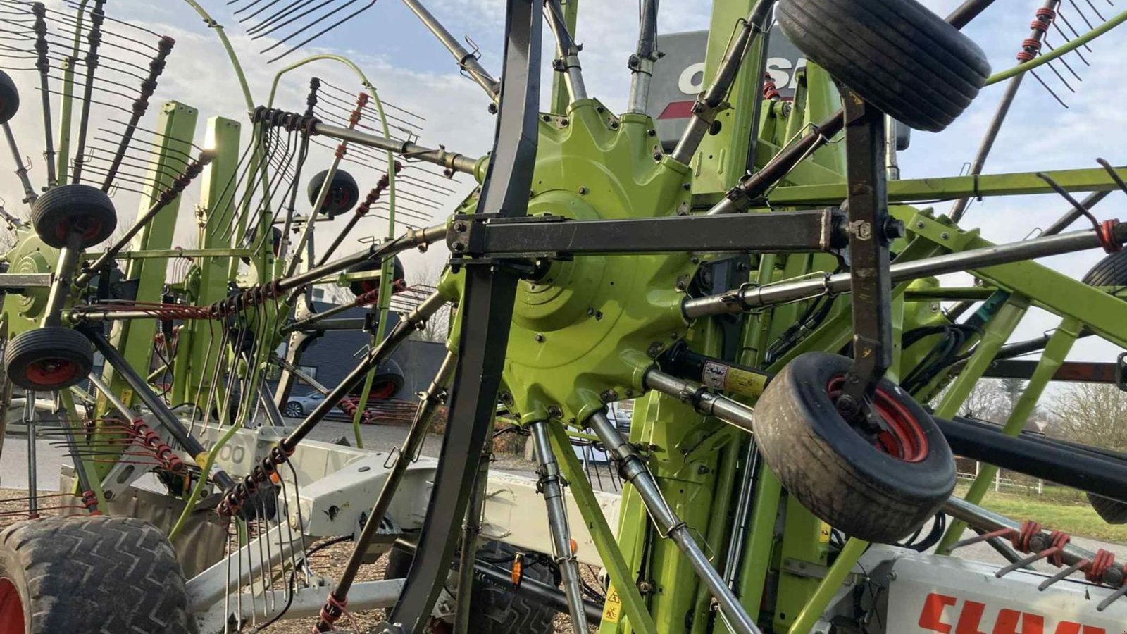 Schwader of the type CLAAS LINER 4000HHV, Gebrauchtmaschine in Aulum (Picture 19)