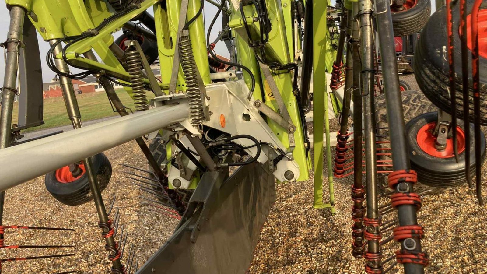 Schwader of the type CLAAS LINER 4000HHV, Gebrauchtmaschine in Aulum (Picture 12)