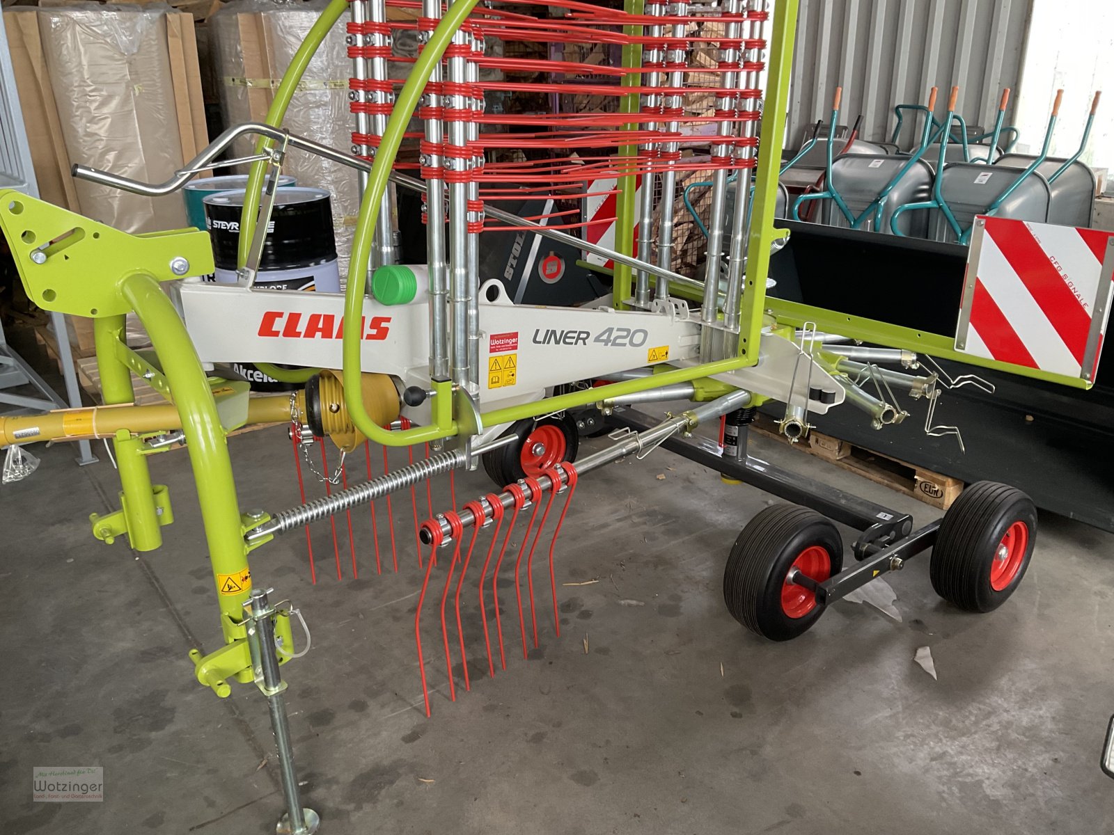 Schwader typu CLAAS Liner 420, Neumaschine v Gangkofen (Obrázek 1)