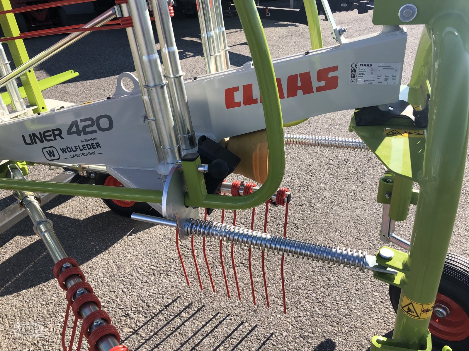 Schwader des Typs CLAAS Liner 420, Neumaschine in Zell an der Pram (Bild 17)