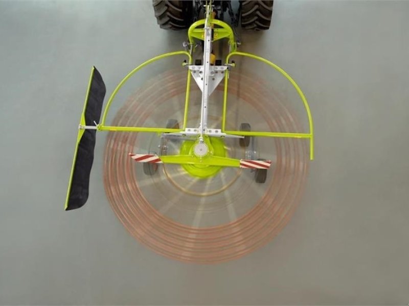 Schwader типа CLAAS LINER 420, Gebrauchtmaschine в Brønderslev (Фотография 1)