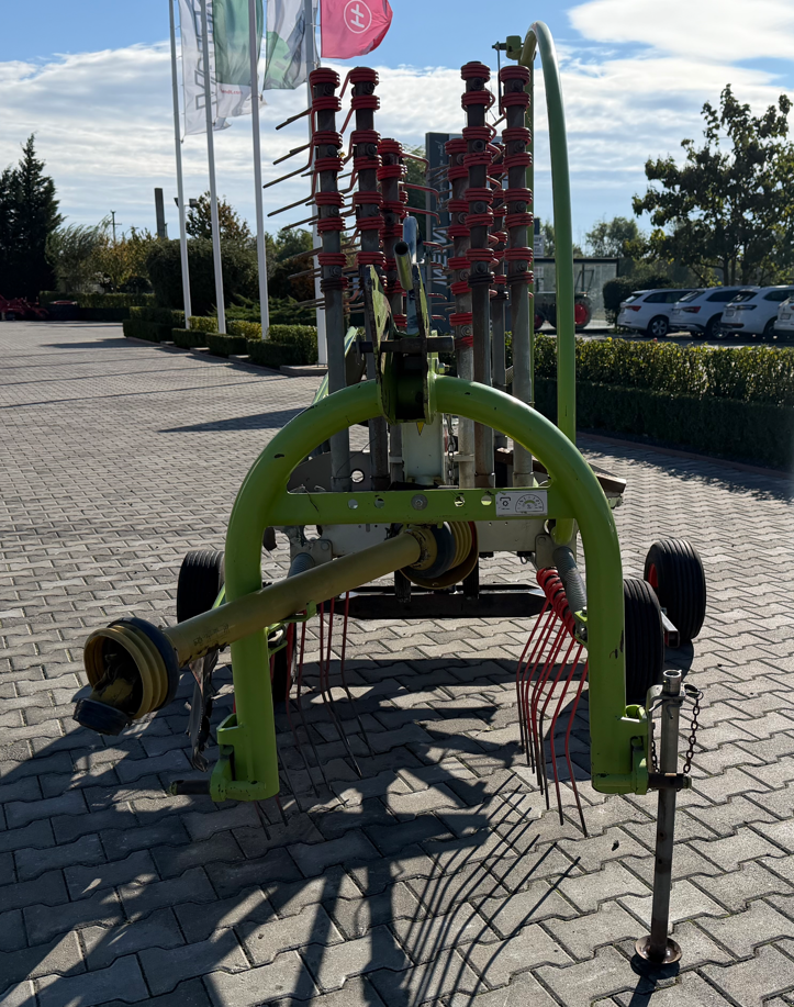 Schwader Türe ait CLAAS Liner 420, Gebrauchtmaschine içinde Orţişoara (resim 5)