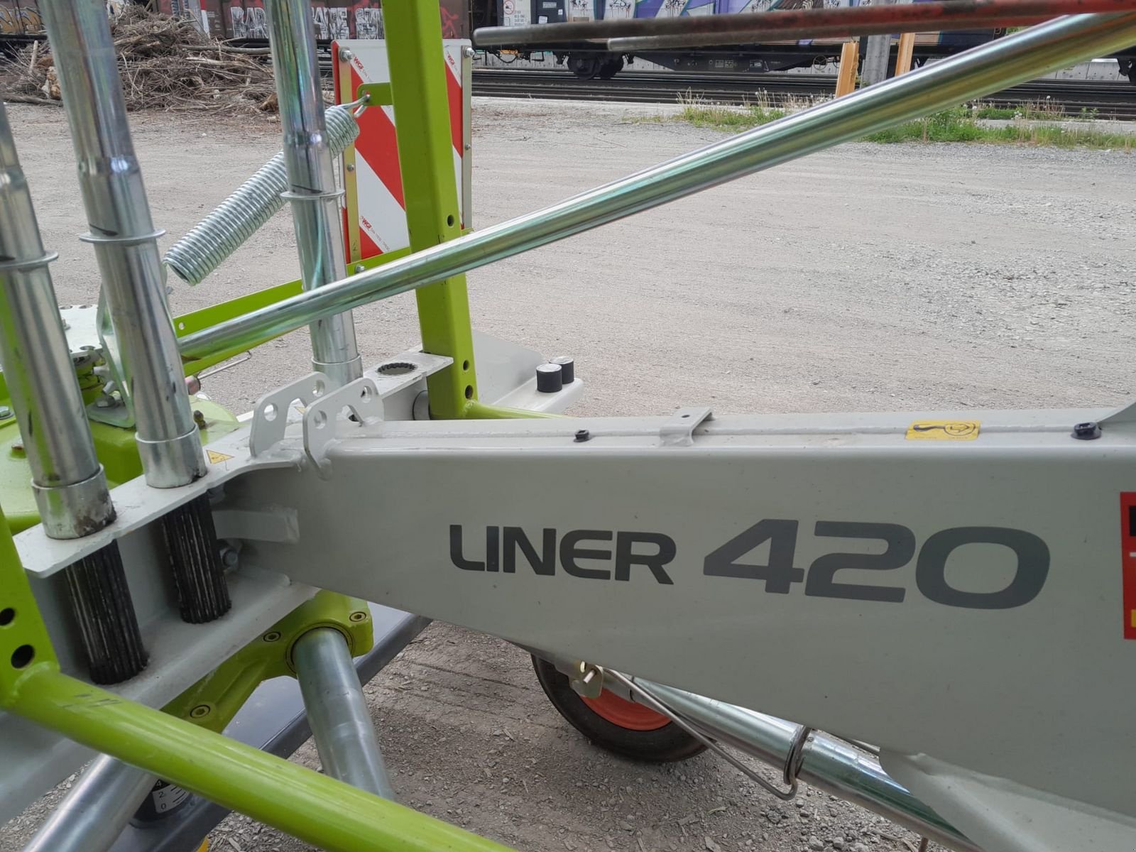 Schwader a típus CLAAS Liner  420, Gebrauchtmaschine ekkor: Hopfgarten (Kép 8)