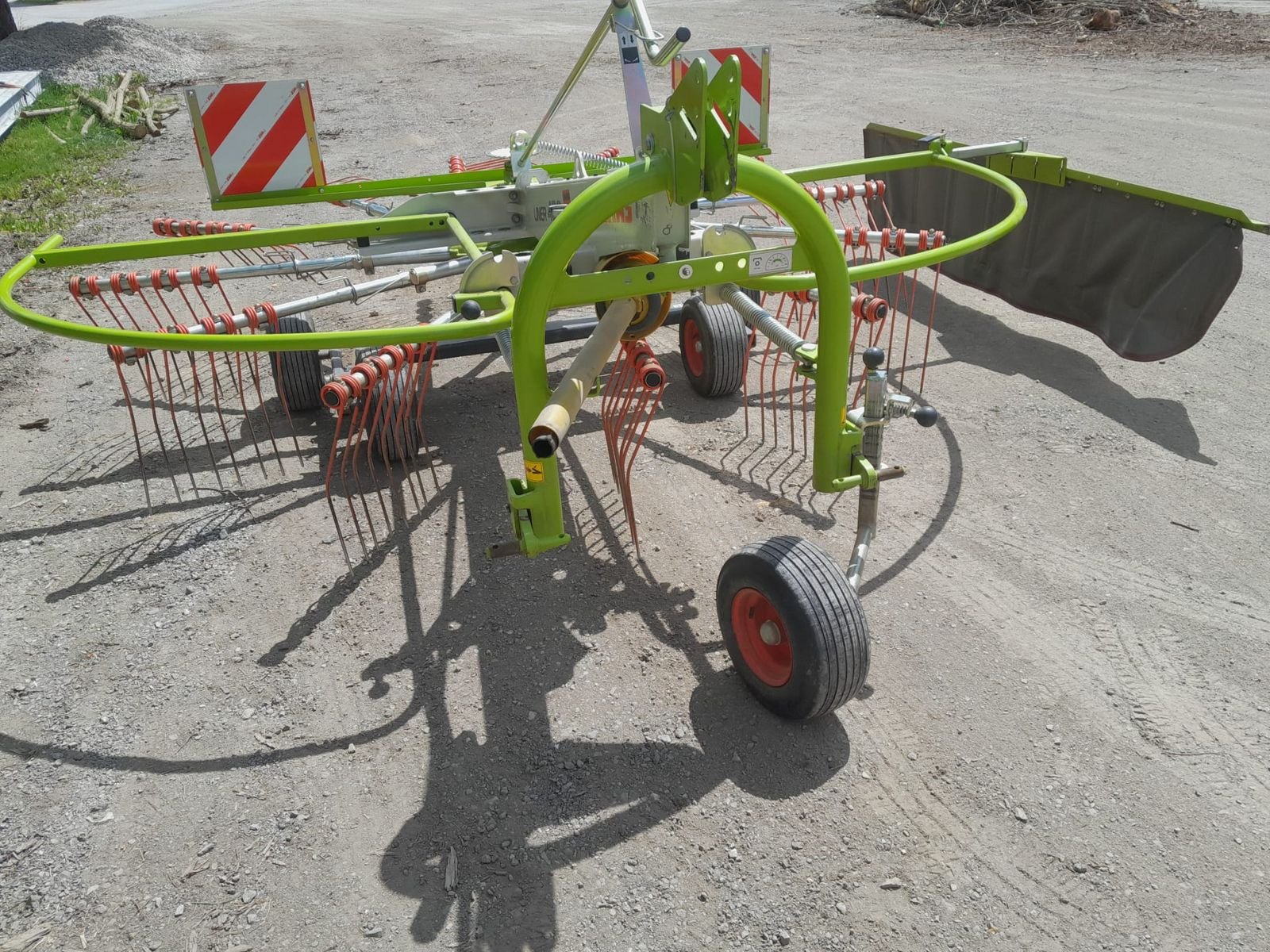 Schwader a típus CLAAS Liner  420, Gebrauchtmaschine ekkor: Hopfgarten (Kép 4)